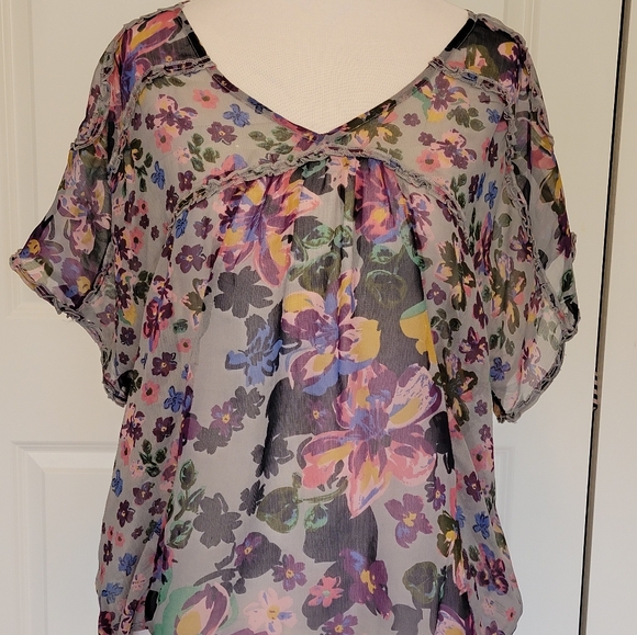 Willow & Clay Women's Sheer Gray/Purple Floral Blouse - L - Picture 10 of 10